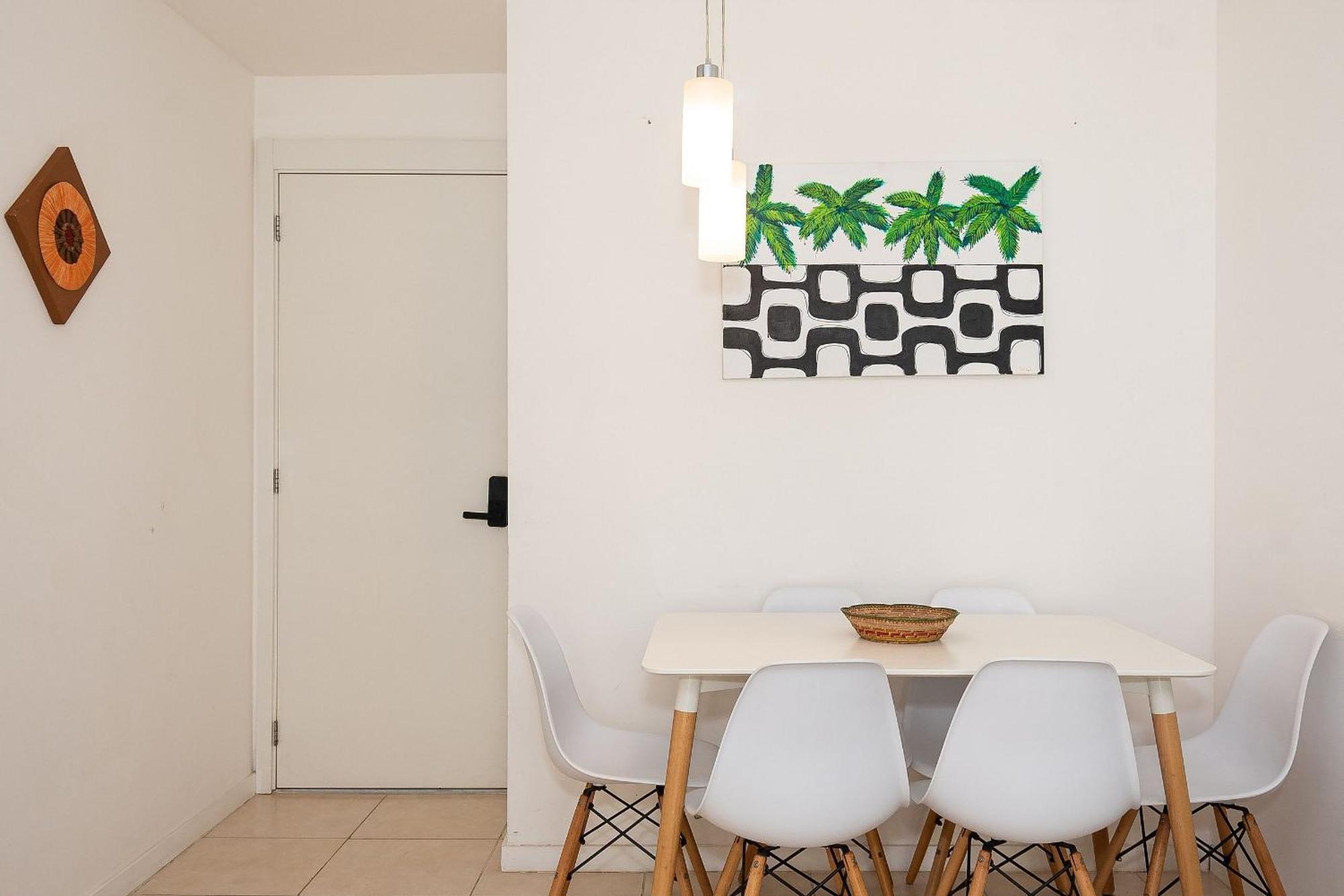 Apartamento 2 Qto E Varanda Em Completo Rio de Janeiro