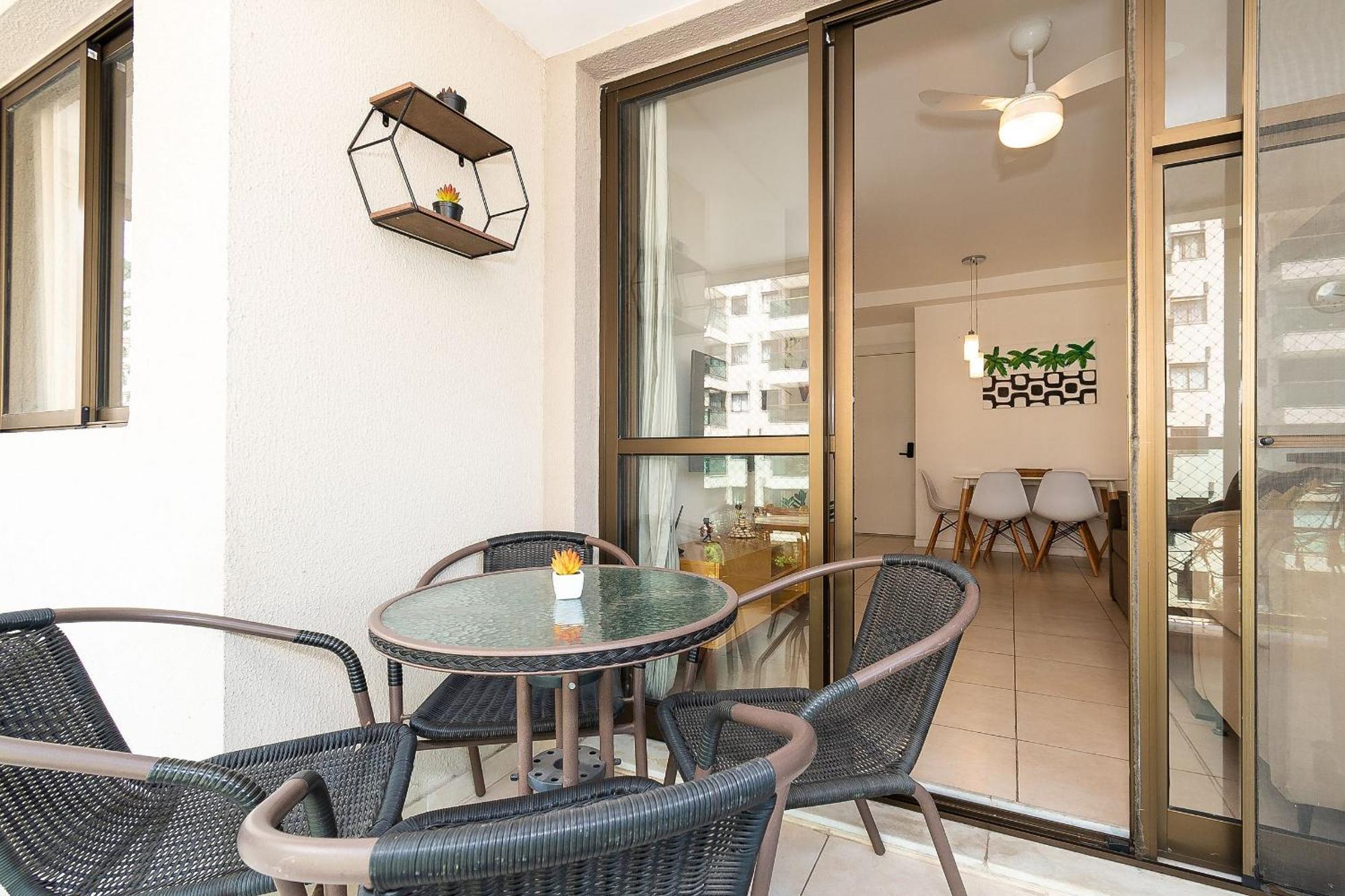 Apartamento 2 Qto E Varanda Em Completo Río de Janeiro